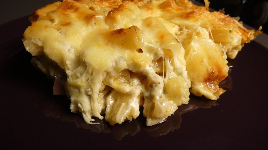 Σουφλέ Ζυμαρικών με Κρέμα & Τυριά – Εύκολη και Πεντανόστιμη Συνταγή | Sia is Cooking